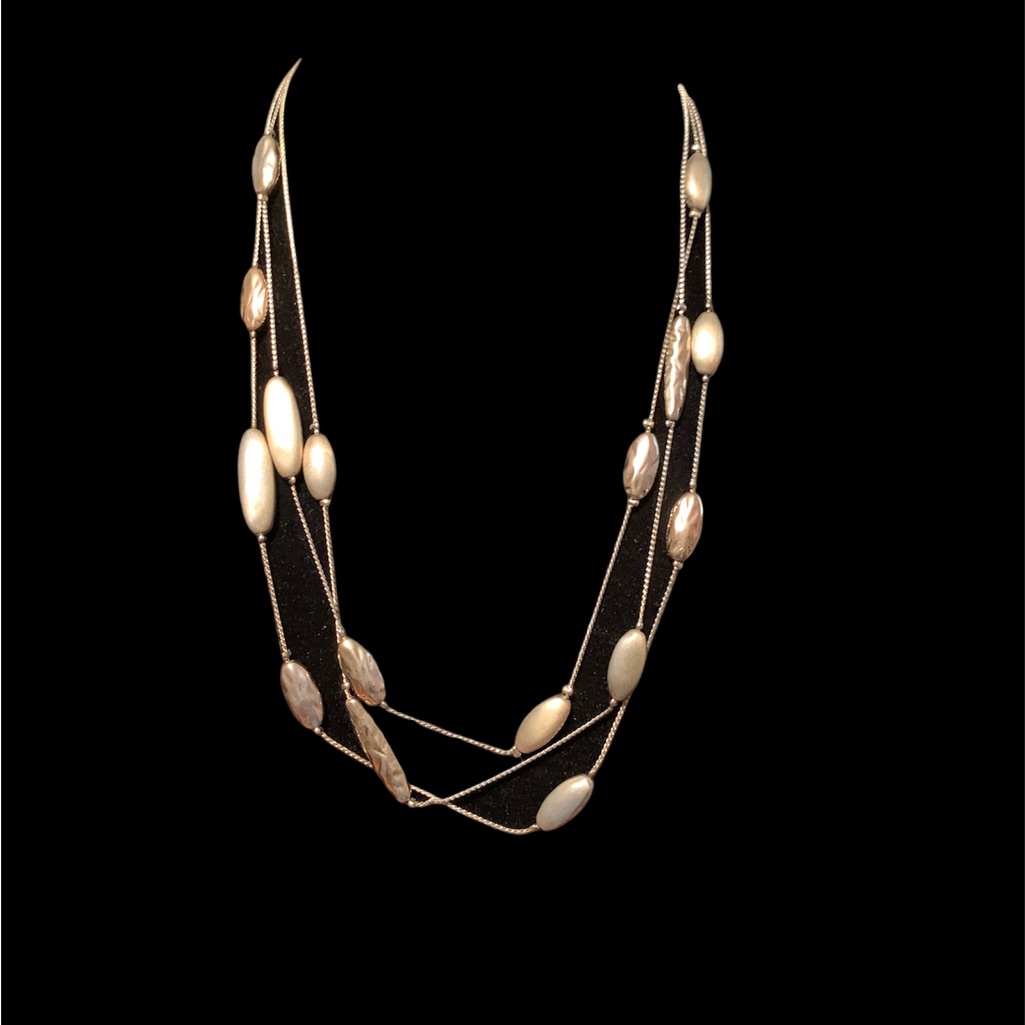 Silver Tone Necklace